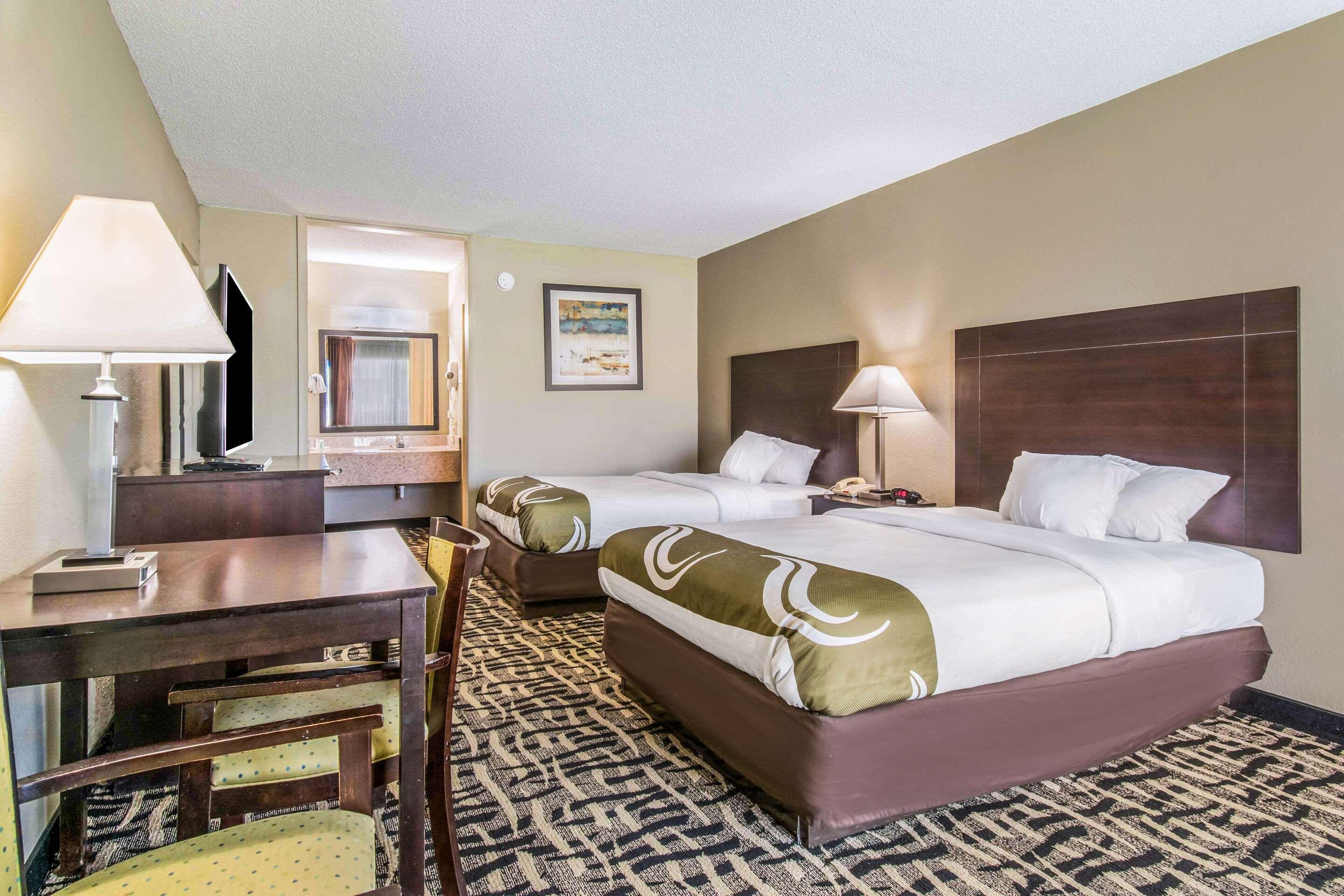 Quality Inn & Suites York Dış mekan fotoğraf