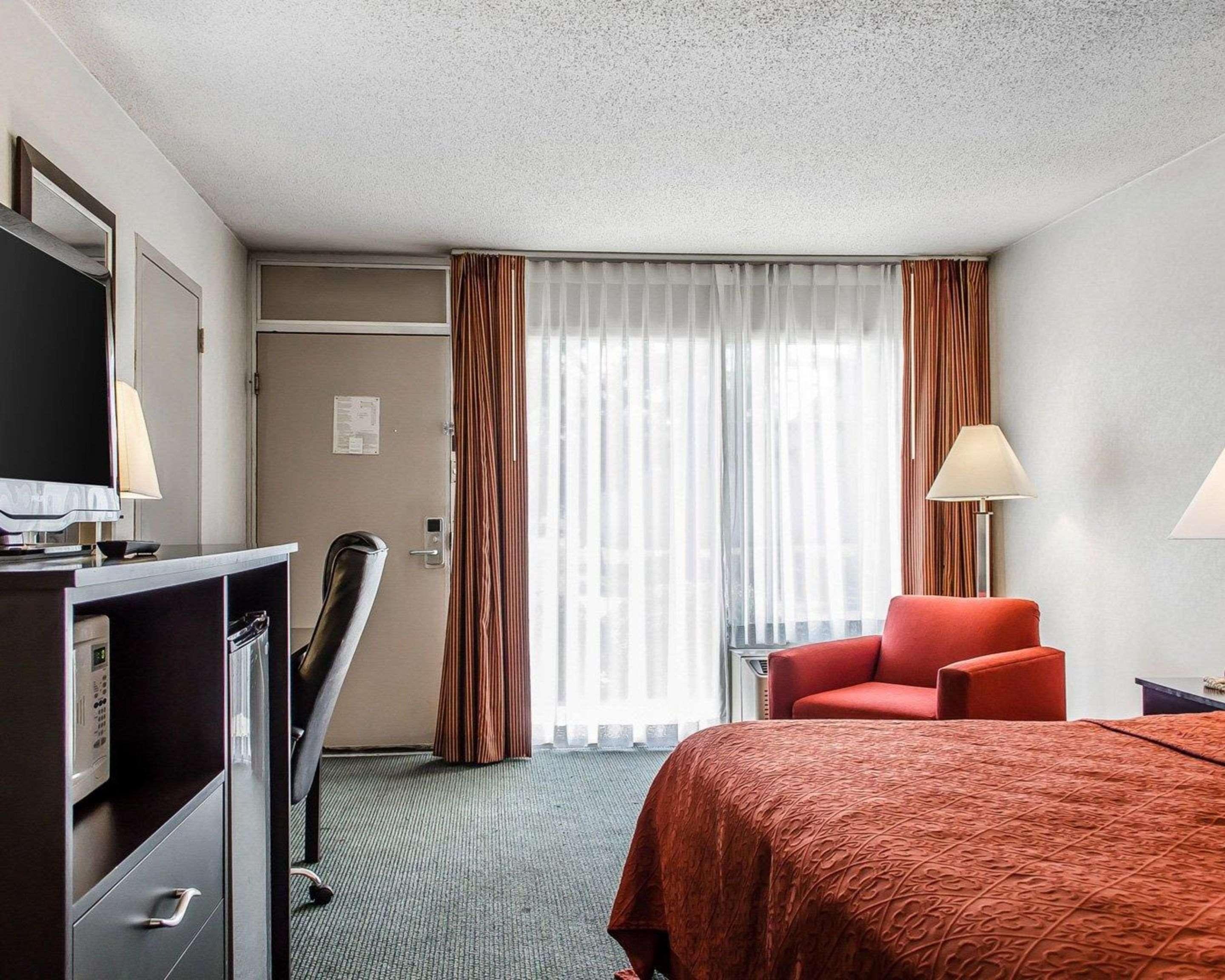 Quality Inn & Suites York Dış mekan fotoğraf