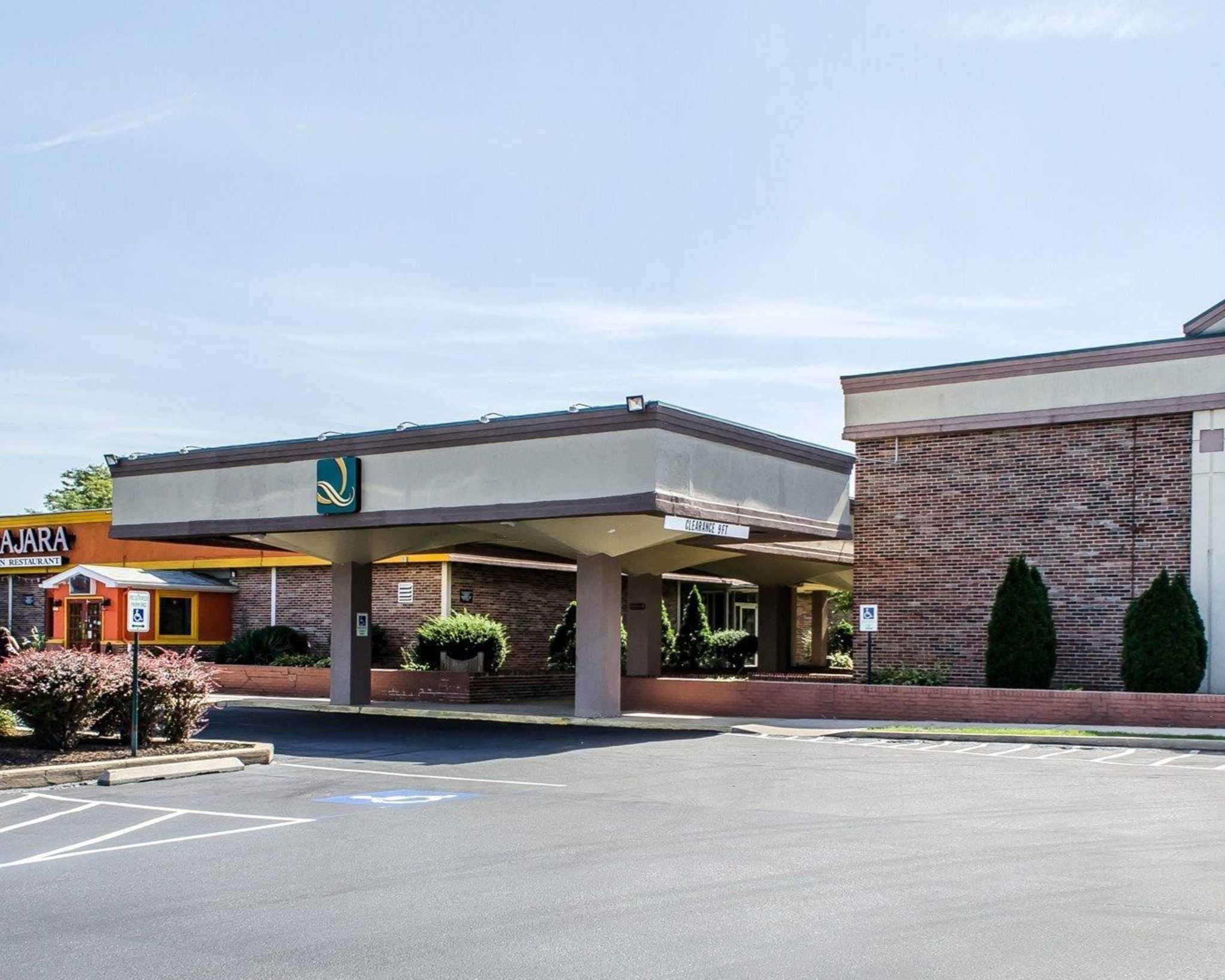 Quality Inn & Suites York Dış mekan fotoğraf