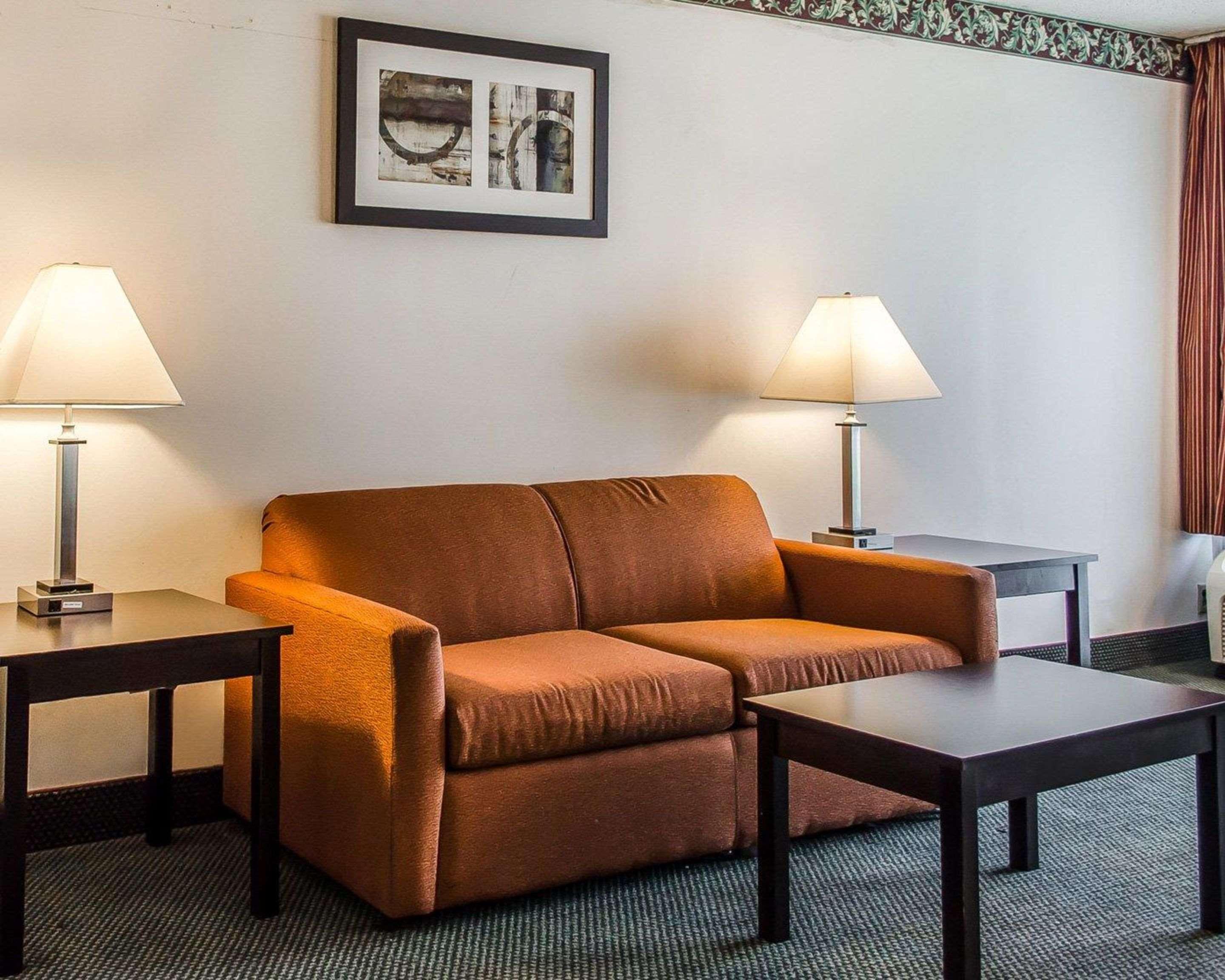 Quality Inn & Suites York Dış mekan fotoğraf